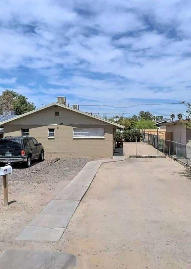 Photo - 2938 W Coronado Rd