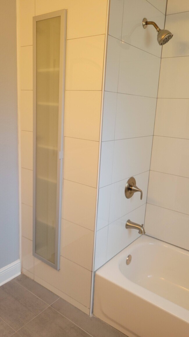 715 Palm Dr Unit 715 Palm Dr. #2