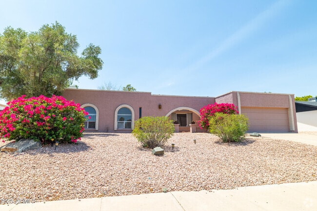 Building Photo - 2847 E Acoma Dr Rental