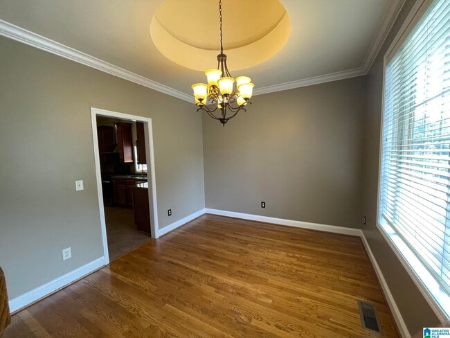 Photo - 208 Castlehill Dr