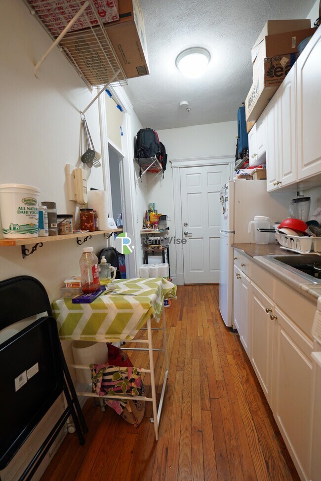 Photo - 126 Warren St Unit 6