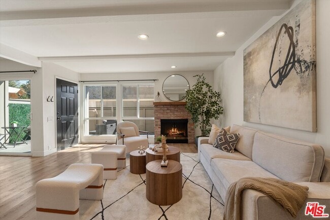 Photo - 2516 Arizona Ave Unit 7