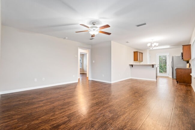 Photo - 3836 Chesterfield Ln