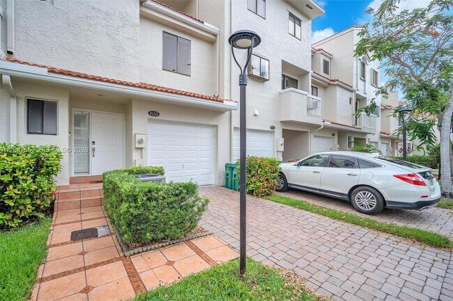 21391 Marina Cove Cir