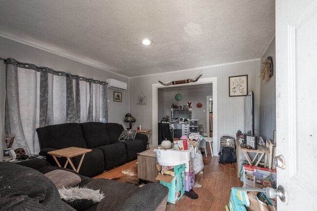 Photo - 201 S Cleveland St