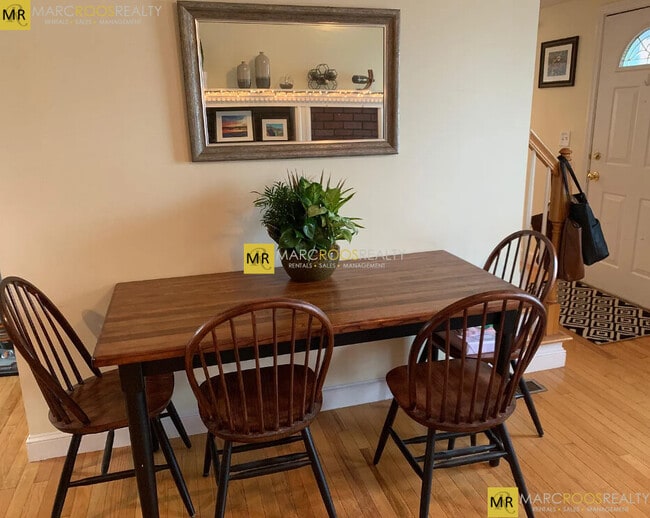 Photo - 318 Bunker Hill St Unidad 3