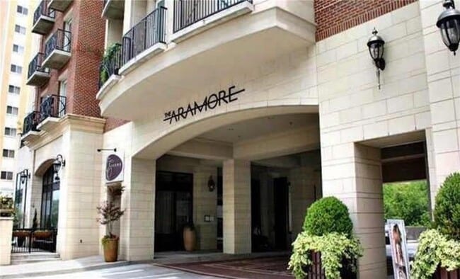2277 Peachtree Rd