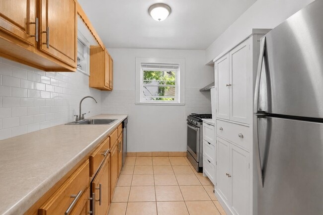 Photo - 86 Griffith St Unit 2