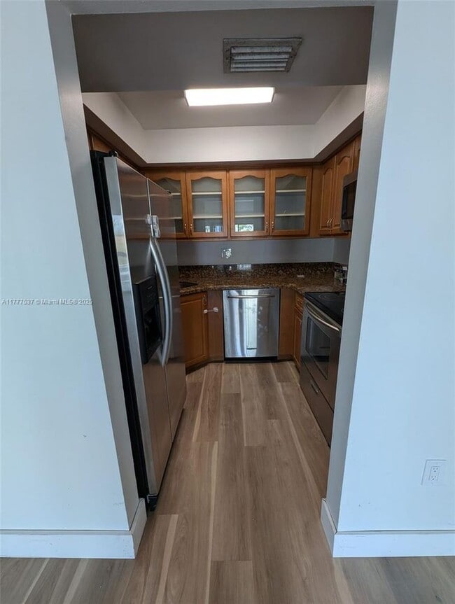 Building Photo - 1300 SW 122nd Ave Unit 204B2-204B2 Rental