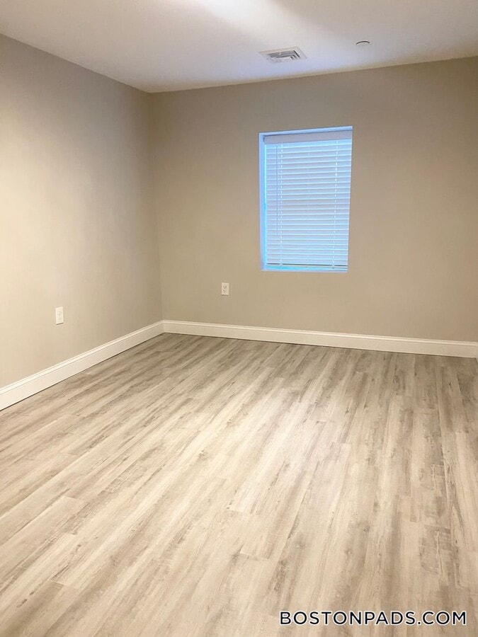 Photo - 4380 N Main St Unidad G3