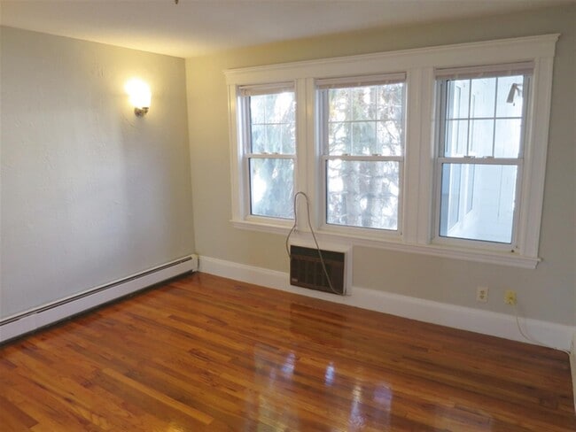 Photo - 38 Sterling St Unit 2
