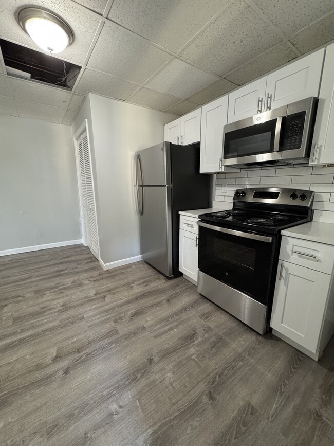 Photo - 7 Muskeego St Townhome