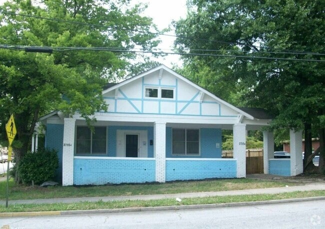 Building Photo - 2715 Church St Unit B Rental