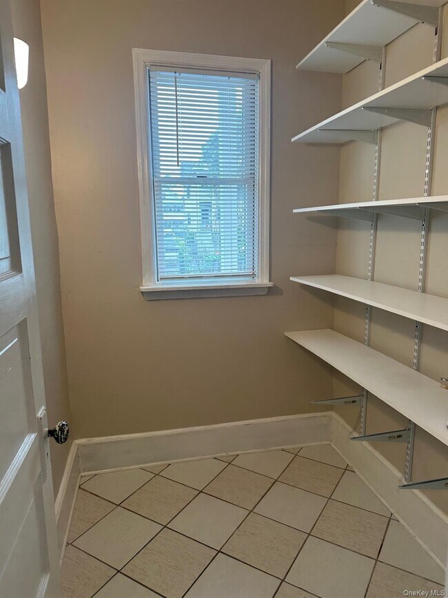 Photo - 24 Innis Ave Unidad 1