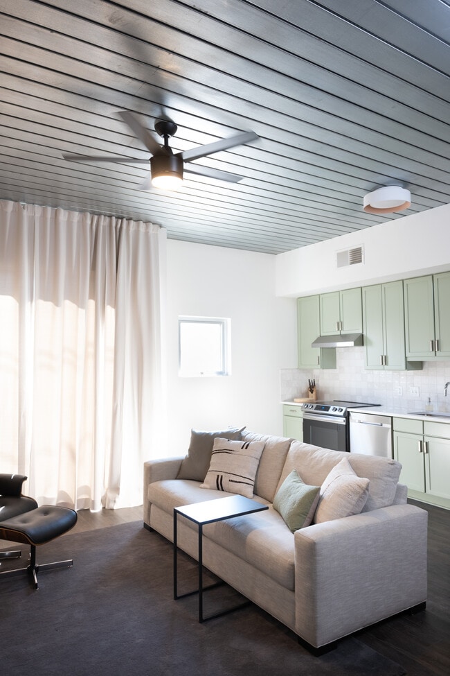 Photo - 620 Glen Iris Dr NE Unit 217