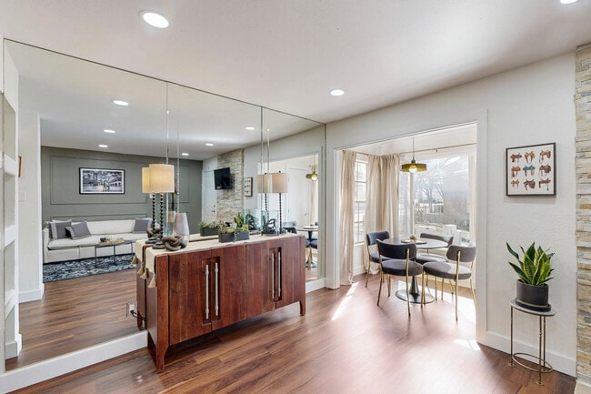 Photo - 5757 Martel Ave Unit A12