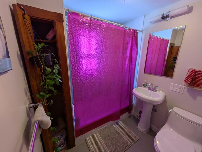 Photo - 8 Foskett St Unit 2