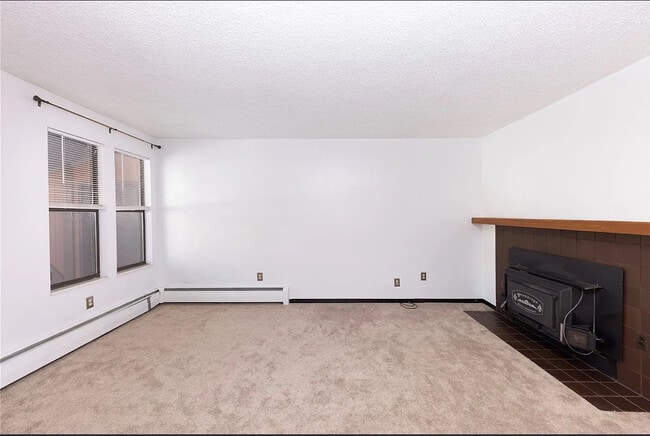 Photo - 620 Straight Creek Dr