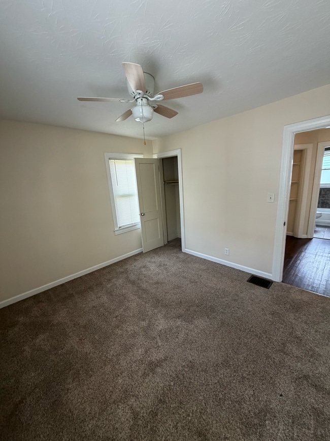 Photo - 2811 Narragansett Dr