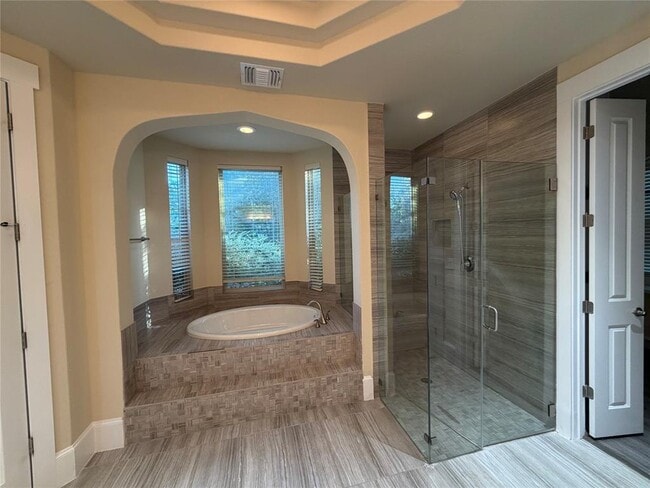 5449 Diamante Dr