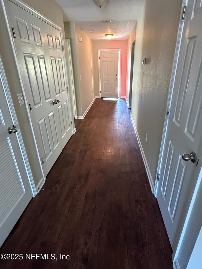 Photo - 8850 Southwest Ct