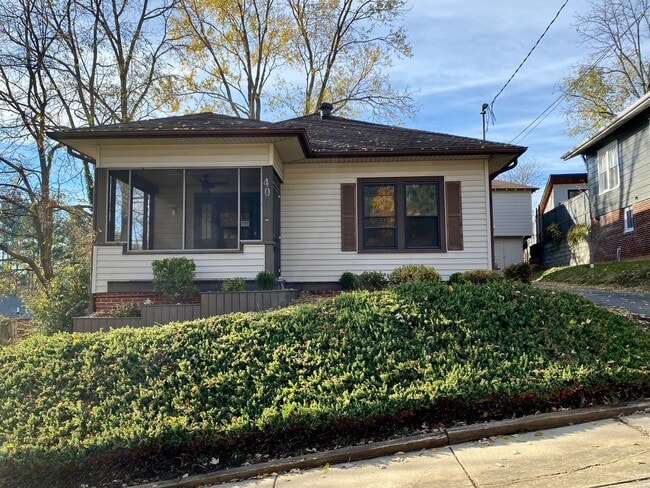 Photo - North AVL - Renovated 1920's Home with Separate 1/1 Apartment!