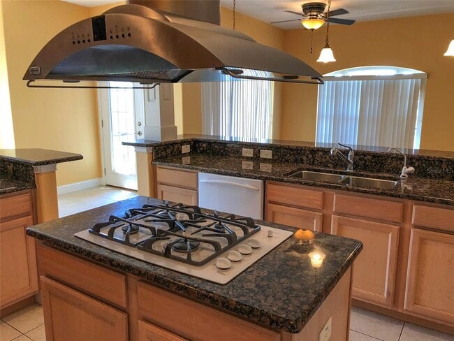Photo - 6517 Channelside Dr