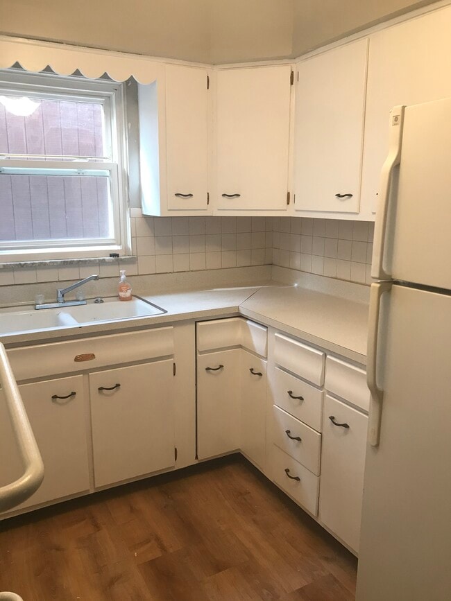1345 Lakeland Ave Unit Lakeland Down