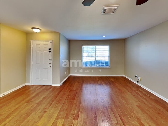 Photo - 4403 Thistle Pond Ct