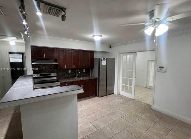 Photo - 120 NE 185th Terrace
