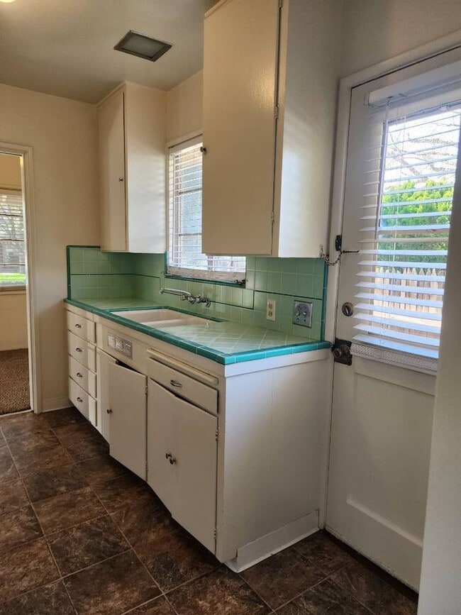 Photo - 2908 Sunset Ave Unit 2908