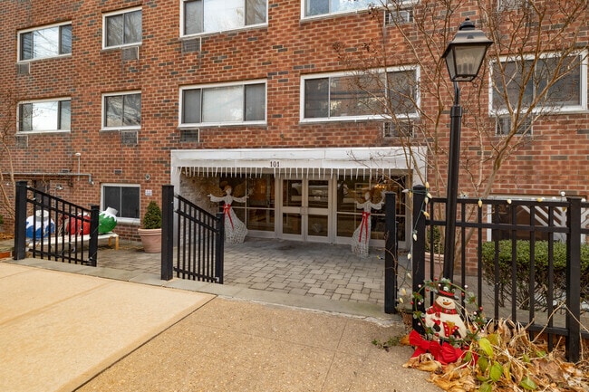 Entrance - Sterling Arms Owners Corp.