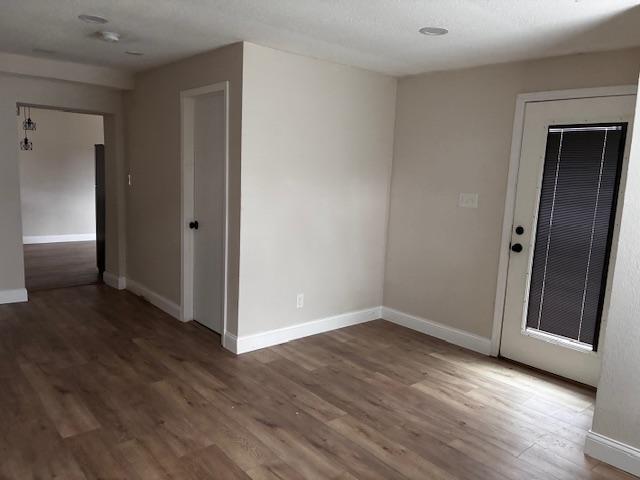 Photo - 6 Independence Dr