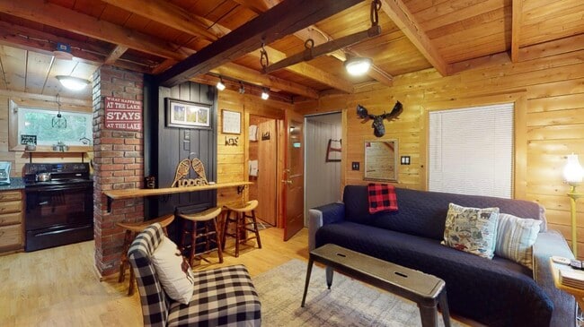 Photo - 4 Sunset Ave