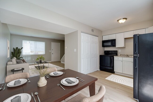 Photo - Monroe Terrace Apartments