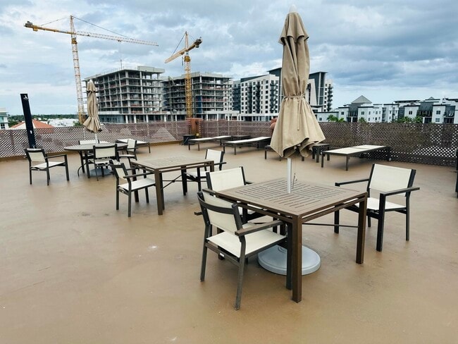 Photo - 533 NE 3rd Ave Unit 341