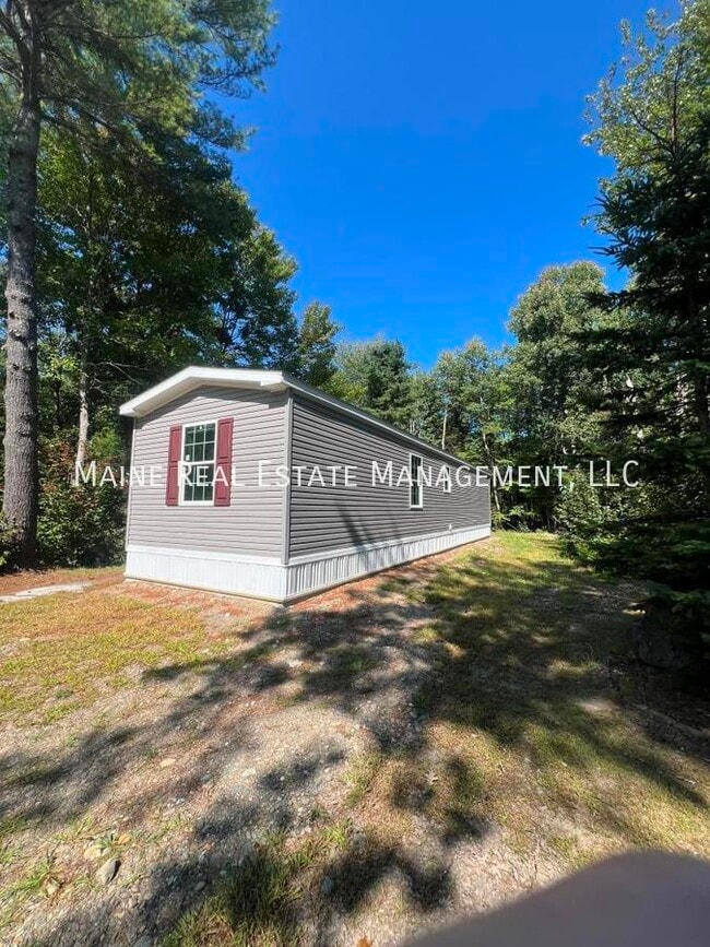 Photo - 135 Penney Ln House