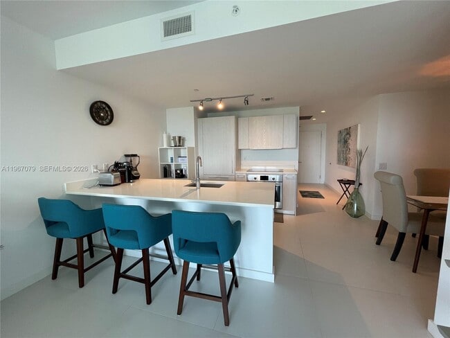 Photo - 501 NE 31st St Unit 710