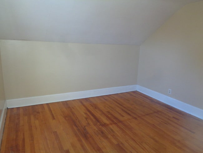 Photo - 61 North St Unit 3