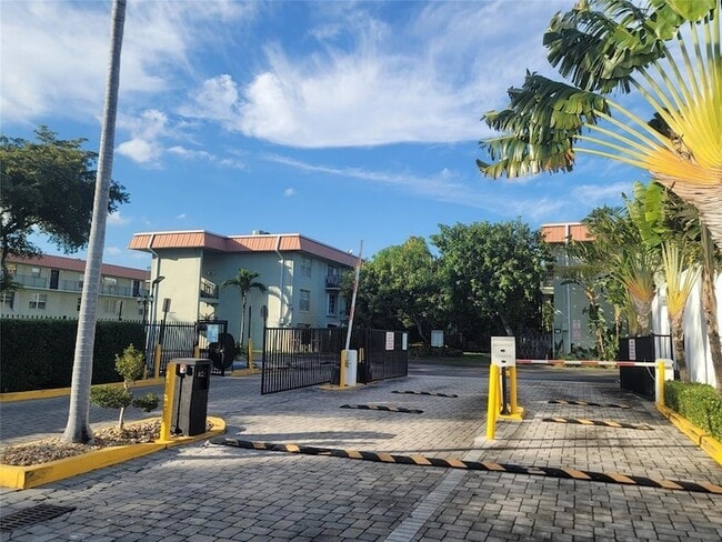 Photo - 805 W Oakland Park Blvd Unidad E7