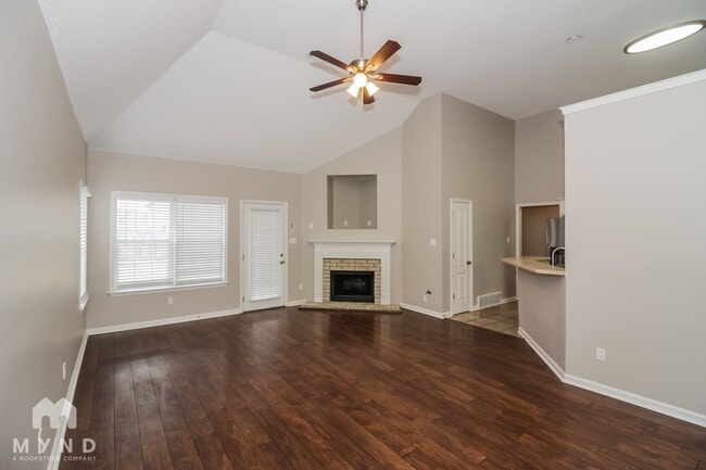 Photo - 10172 Lynham Dr