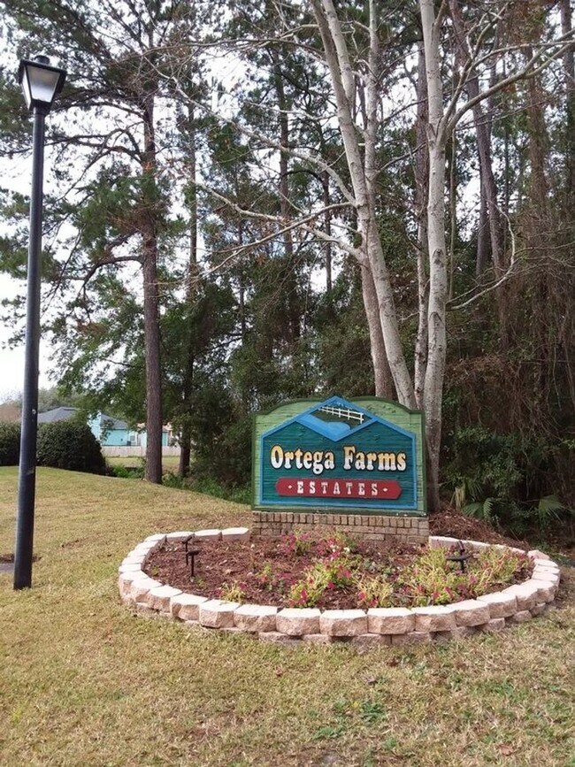 Photo - 5050 Acre Estates Dr