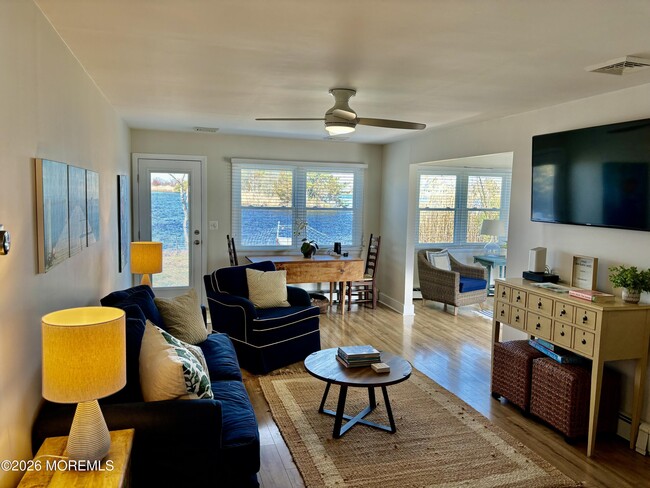 Photo - 86 Bridge Ave