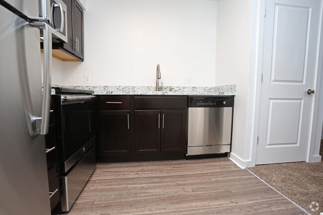Cardinal Village Apartments For In Louisville Ky 1br 1ba 575 Sf Kitchen Cardinal Village Apartments