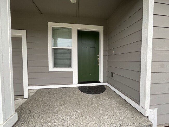 Photo - Beautiful 4 Bedroom, 2.5 Bath Home Availab...