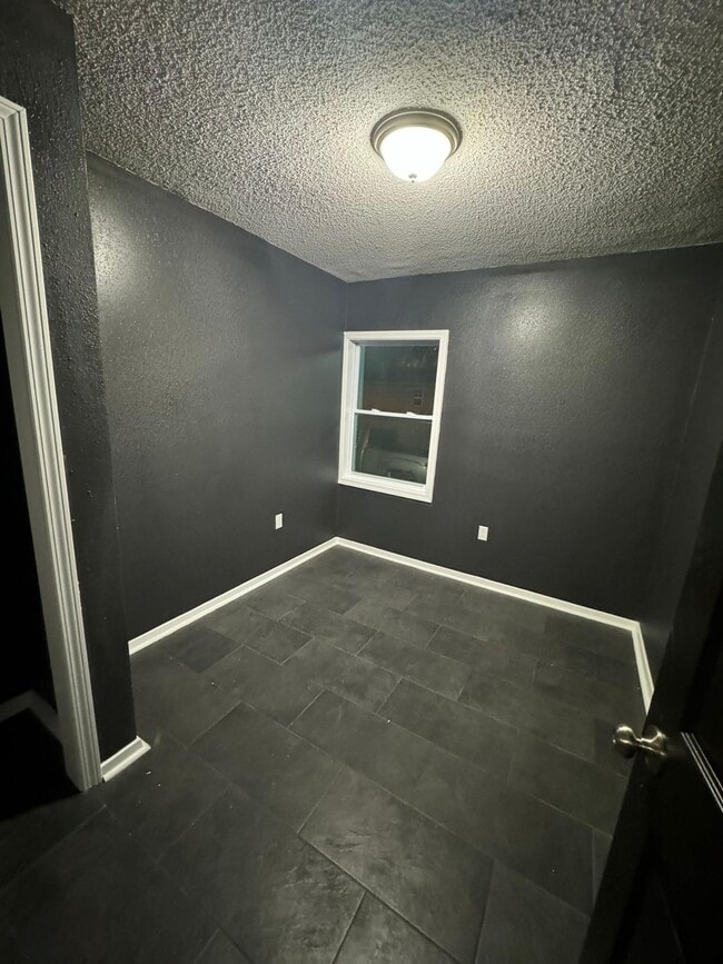 Photo - 797 Buntyn St