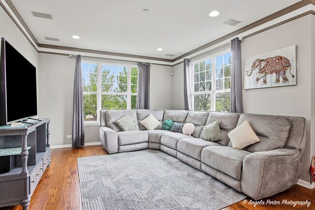Photo - 101 Lexington Ln