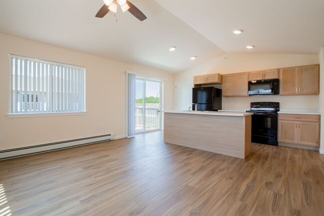 SCS Eau Claire Apartment Community