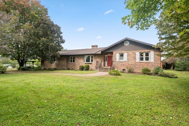 Building Photo - House and Workshop