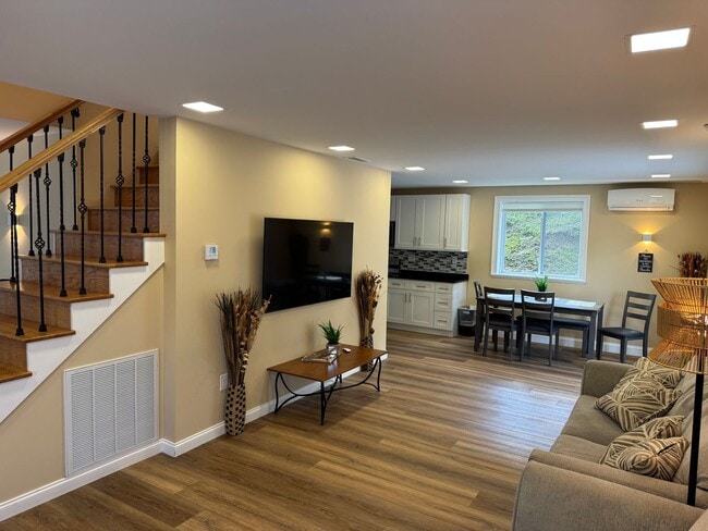 Photo - LUXURY!!!!!!